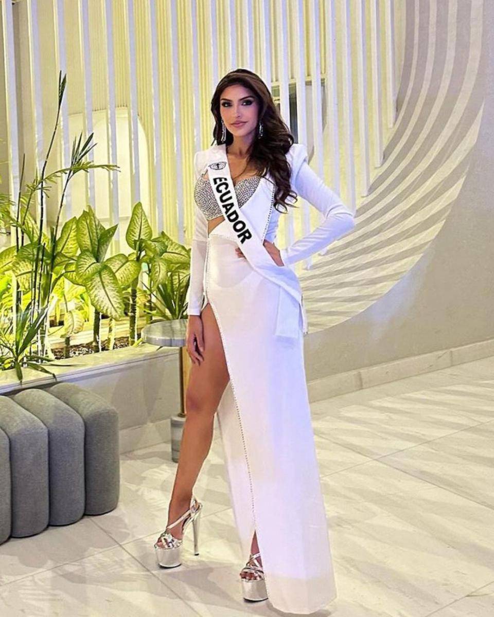 Potret Finalis Terfavorit saat Sashing Ceremony Miss Intercontinental 2023 (Instagram.com/missecuadorintercontinental)