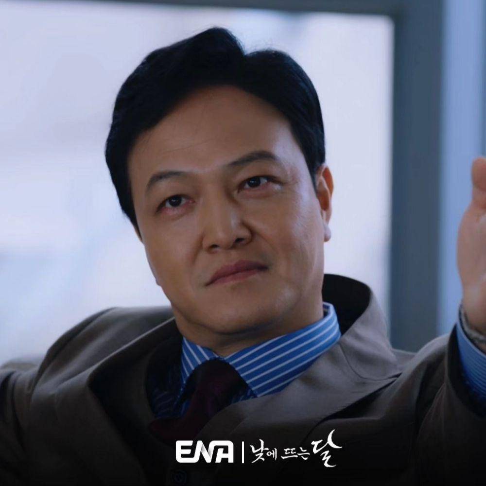 still cut drakor Moon in the Day (instagram.com/channel.ena.d)