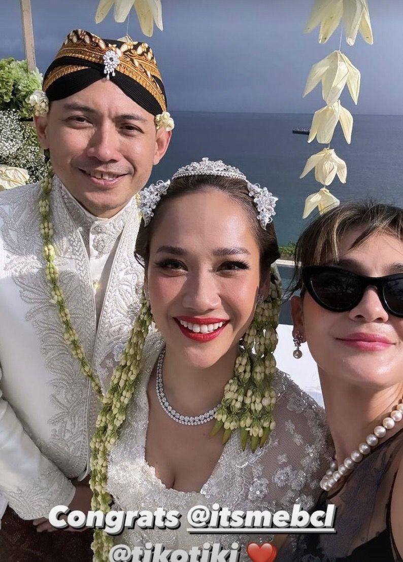 potret artis di pernikahan BCL dan Tiko Aryowardhana (instagram.com/lunamaya)