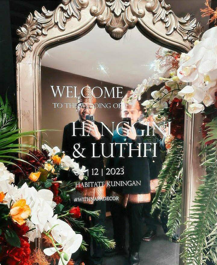 potret bridesmaid dan groomsmen di pernikahan Hanggini dan Luthfi (instagram.com/davidelsandro)