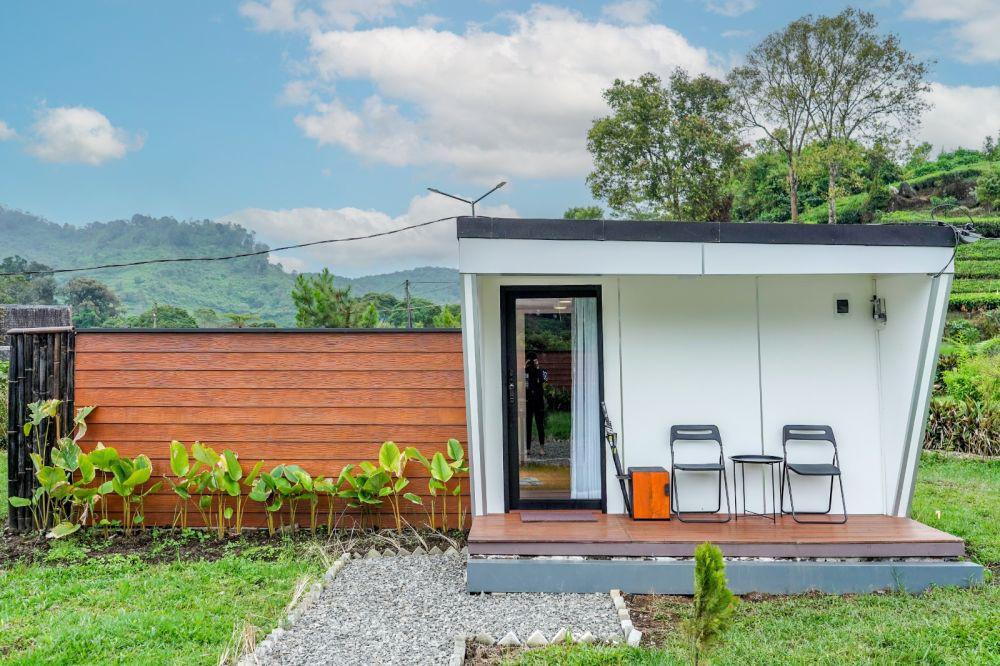 Sonten Rancabali, Penginapan Viral yang Berdiri di Tengah Kebun Teh