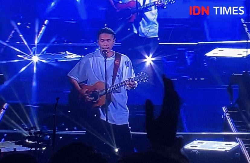 konser The Great Journey of NOAH di Beach City International Stadium, Ancol, Minggu (3/12/2023) (IDN Times/Rani Asnurida)