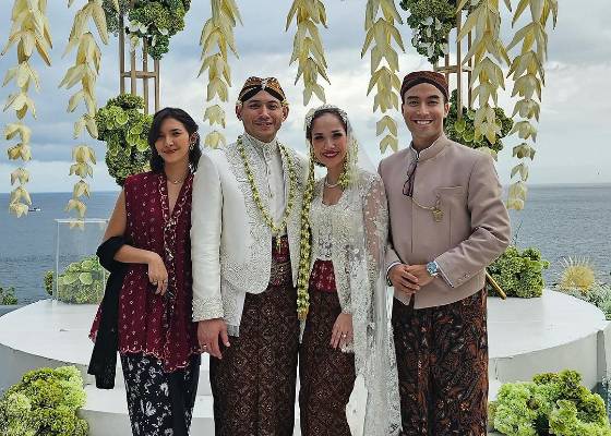 Gaya Tamu Undangan Pria di Pernikahan BCL dan Tiko Aryawardhana (Instagram.com/vidialdiano)