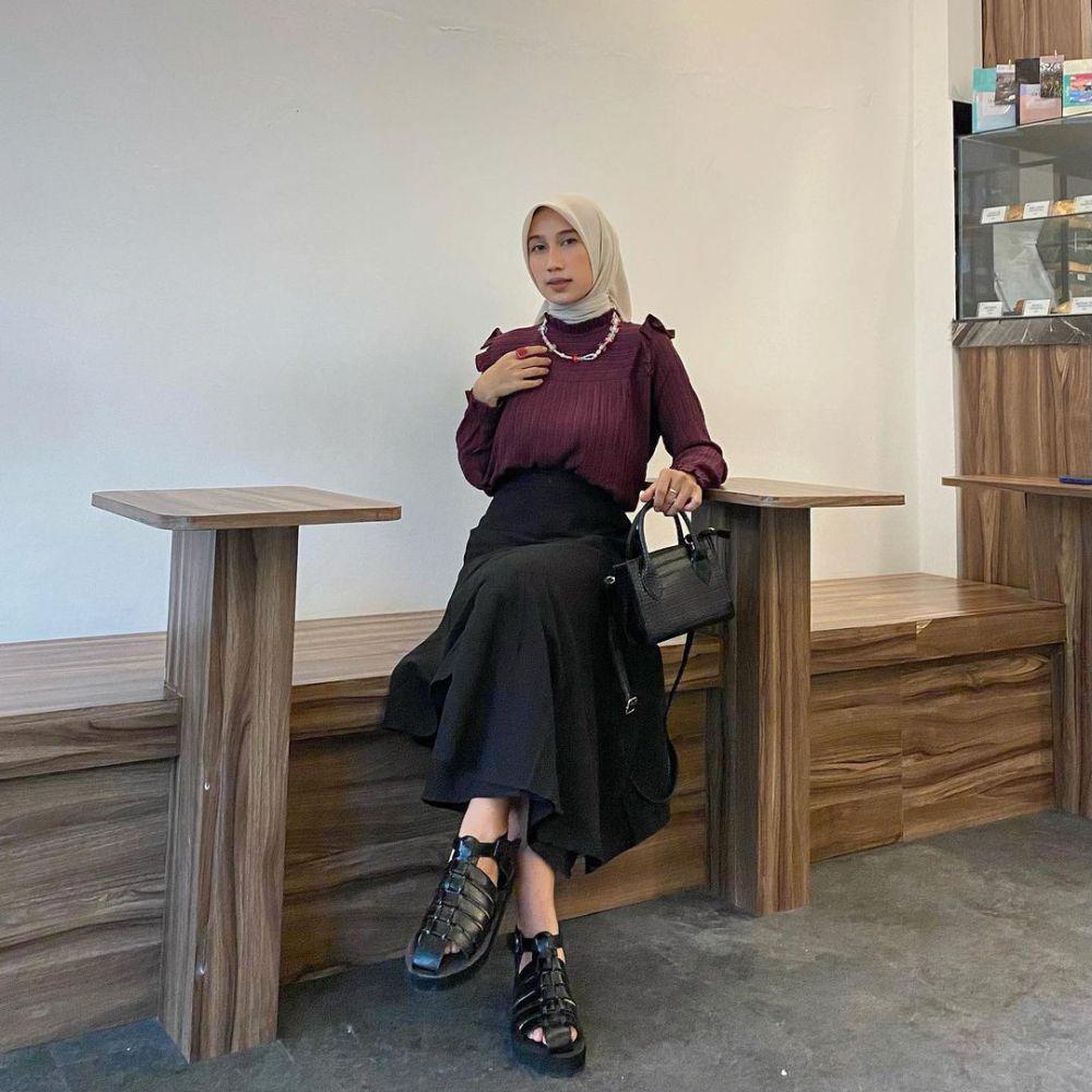 Risa Larasati (instagram.com/fachrisaa_)