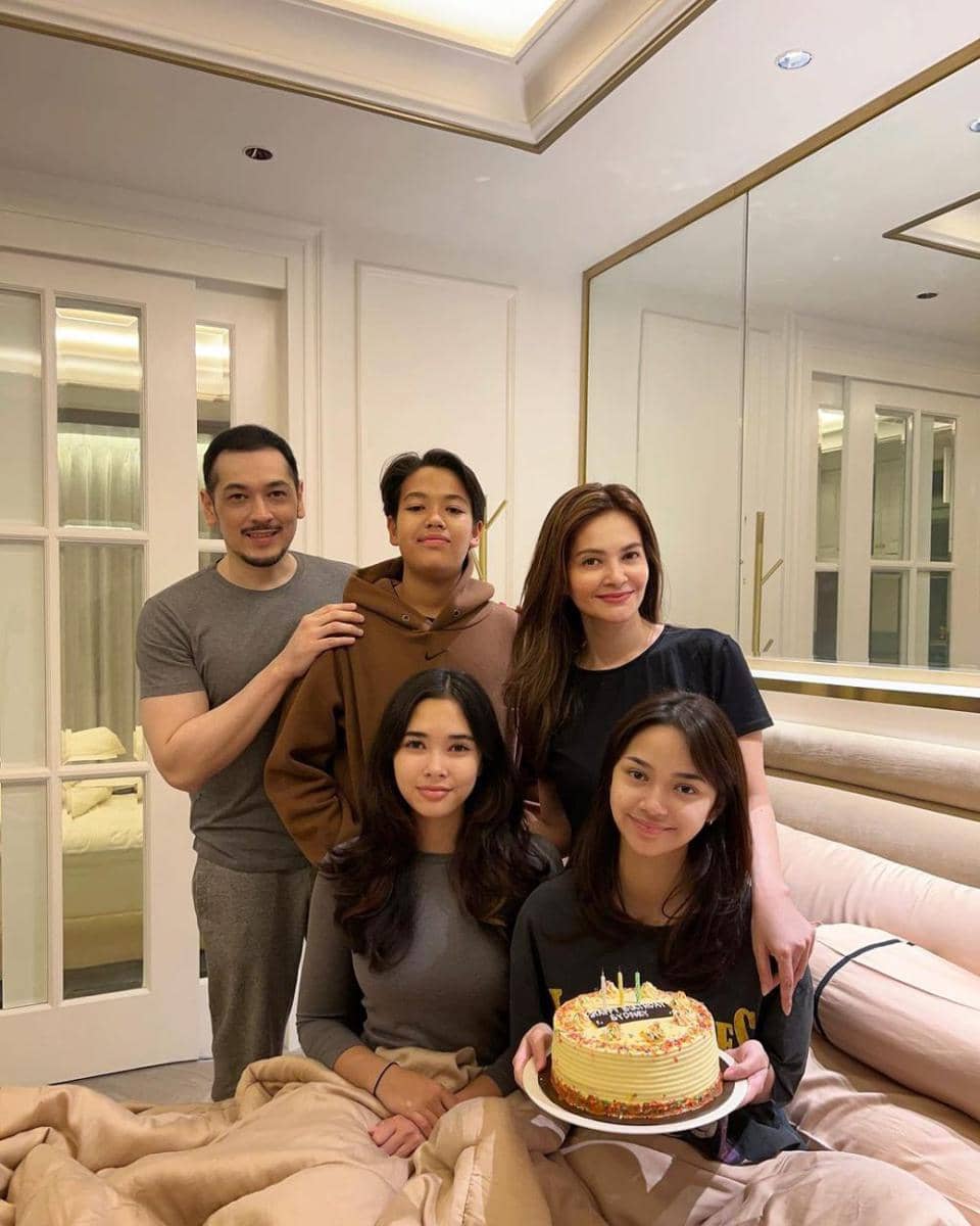 potret keluarga Cut Tary (instagram.com/cuttaryofficial)