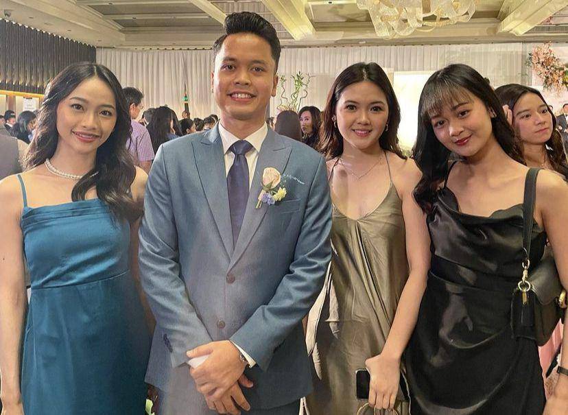 potret artis di resepsi pernikahan Jonatan Christie dan Shanju (Instagram.com/rona_ang)