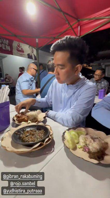 potret Raffi Ahmad temani Gibran Rakabuming makan di Rojo Sambel (instagram.com/raffinagita1717)
