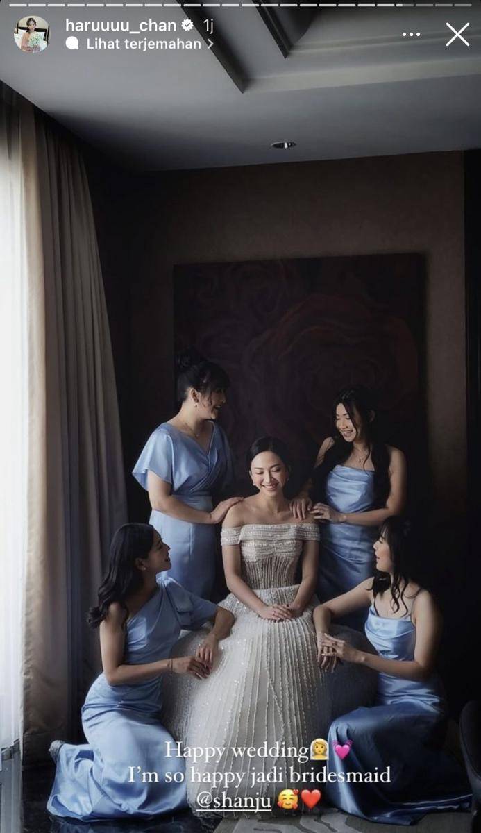 potret artis di resepsi pernikahan Jonatan Christie dan Shanju (Instagram.com/haruuuu_chan)