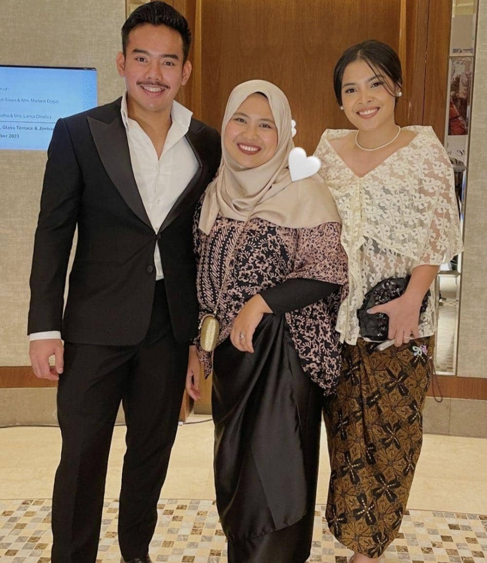 Gregoria Mariska Tunjung di resepsi Jonatan Christie dan Shanju. (Instagram.com/nafelton)