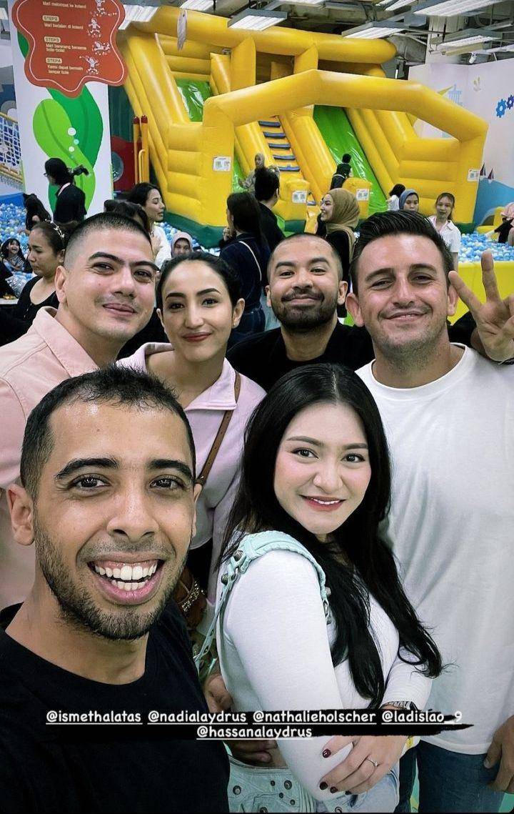 Potret Ultah Miwa (Instagram.com/hassanalaydrus)