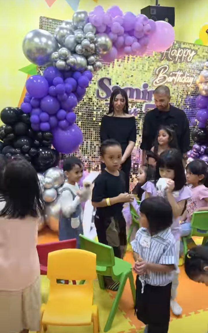 Potret Ultah Miwa (Instagram.com/hassanalaydrus)
