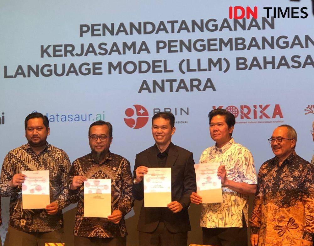 ilustrasi kerja sama pengembangan LLM (IDN Times/Rifki Wuda Sudirman)