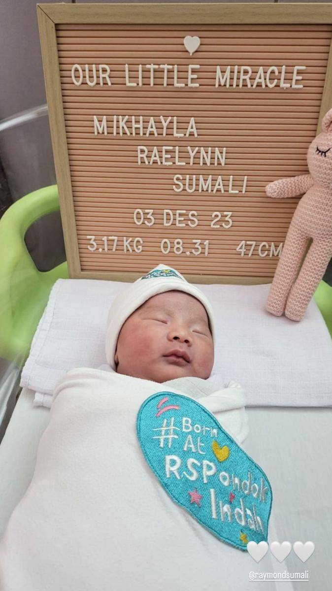 dr.Feni melahirkan anak pertama (Instagram.com/drfeninugraha.spgk)