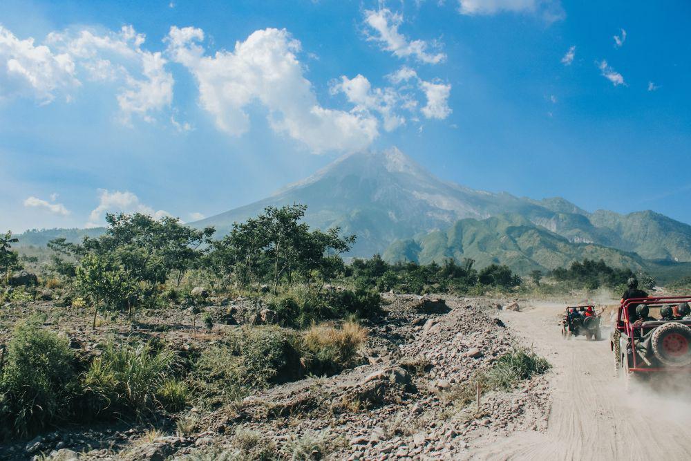 Potret Gunung Merapi (unsplash.com/Euginia Clara)