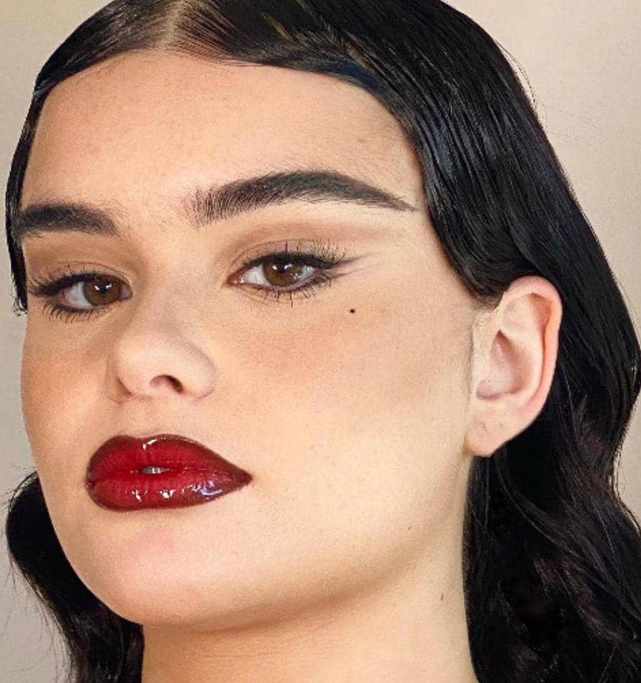 Barbie Ferreira (instagram.com/barbieferreira)