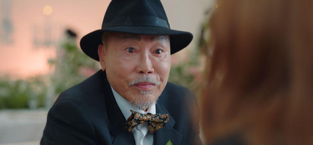 Presdir Hwang di drama Castaway Diva diperankan oleh Song Kyung Cheol (dok. Netflix/Castaway Diva)