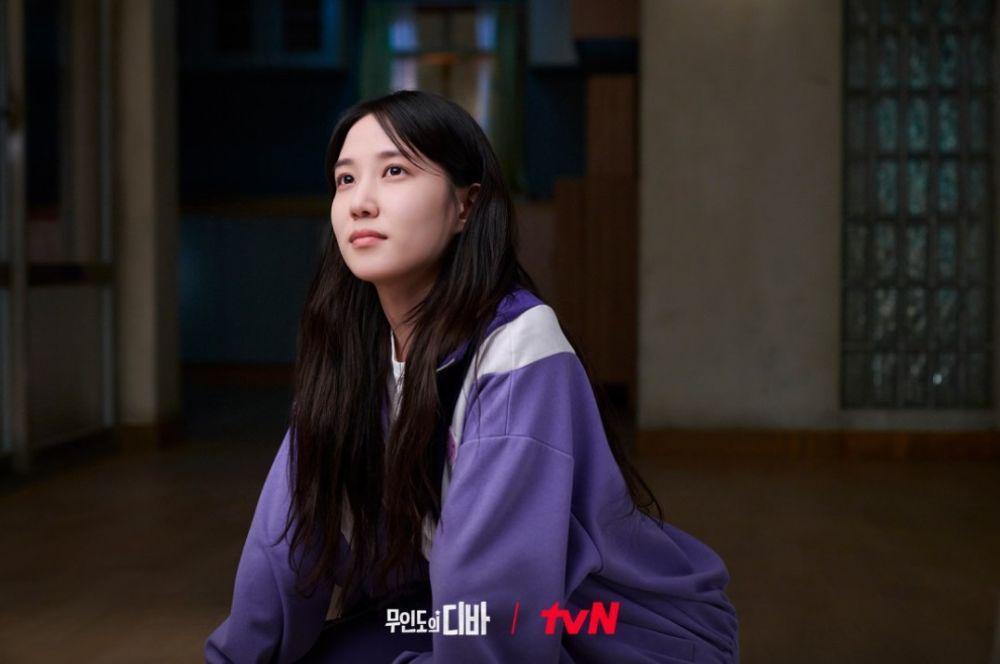 Seo Mok Ha di drama Castaway Diva diperankan oleh Park Eun Bin (dok. tvN/Castaway Diva)