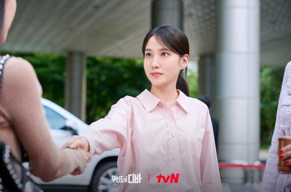 Seo Mok Ha di drama Castaway Diva diperankan oleh Park Eun Bin (dok. tvN/Castaway Diva)