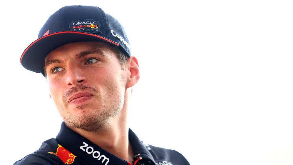 Max Verstappen Soroti Kekurangan RB19 saat Balapan di Sirkuit Jalanan