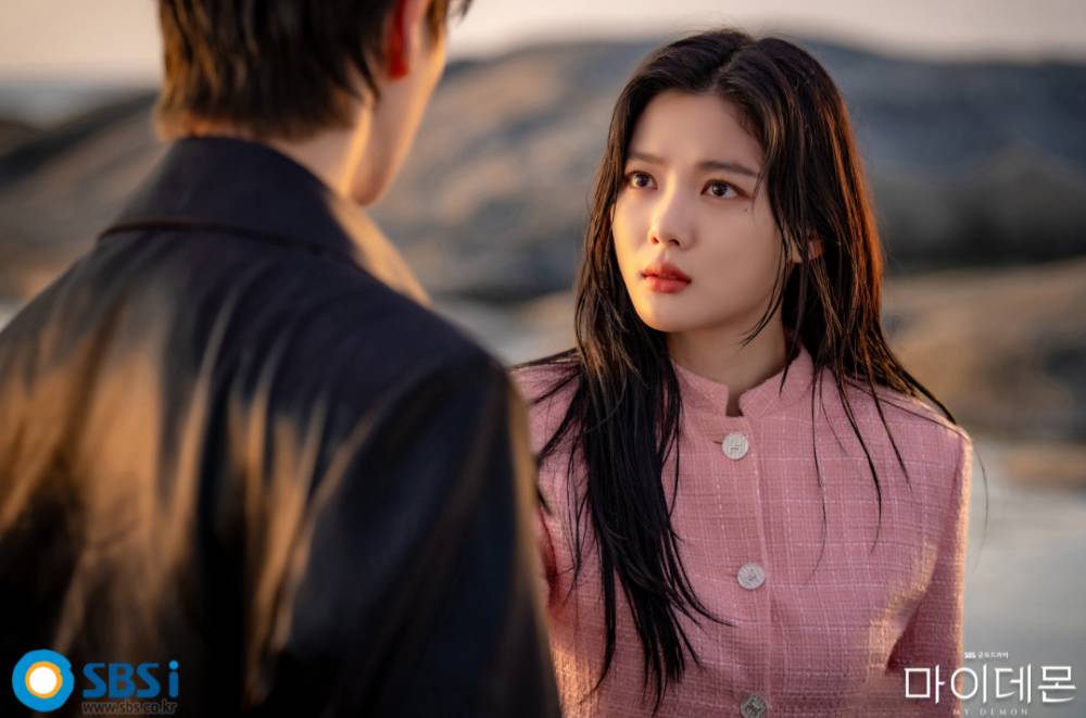 potret Kim Yoo Jung di drakor My Demon (dok.SBS/My Demon)