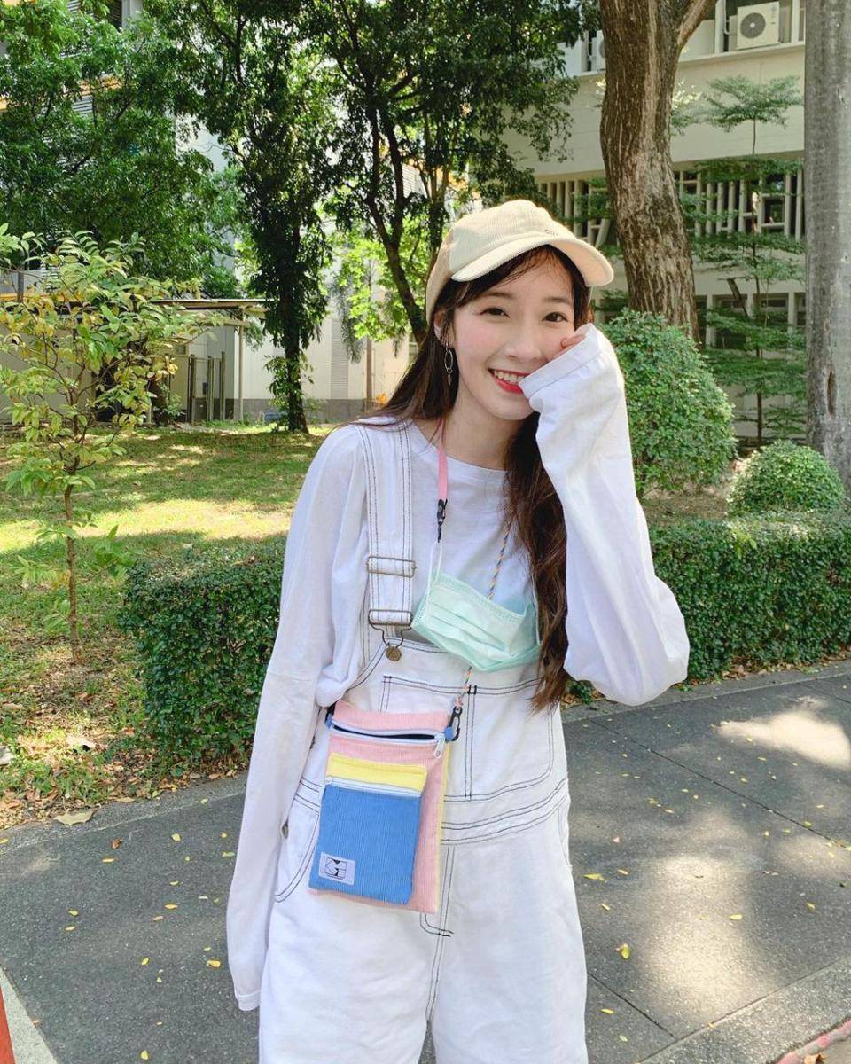 Puimek Napasorn (instagram.com/puimekster)