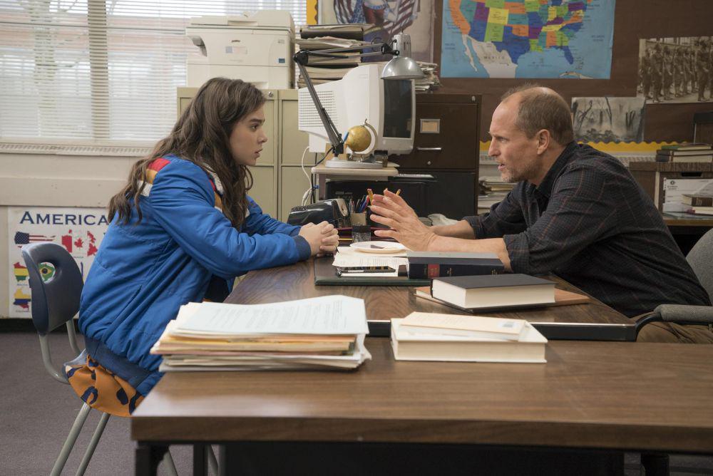 cuplikan film The Edge of Seventeen (dok. STX Prod./The Edge of Seventeen)