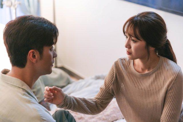 Jung Yoo In Ungkap Fakta di Balik Adegan Ciuman dengan Sung Hoon