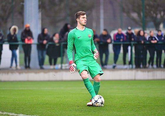 Inaki Pena saat bermain di akademi La Masia. (instagram.com/inakipenya)