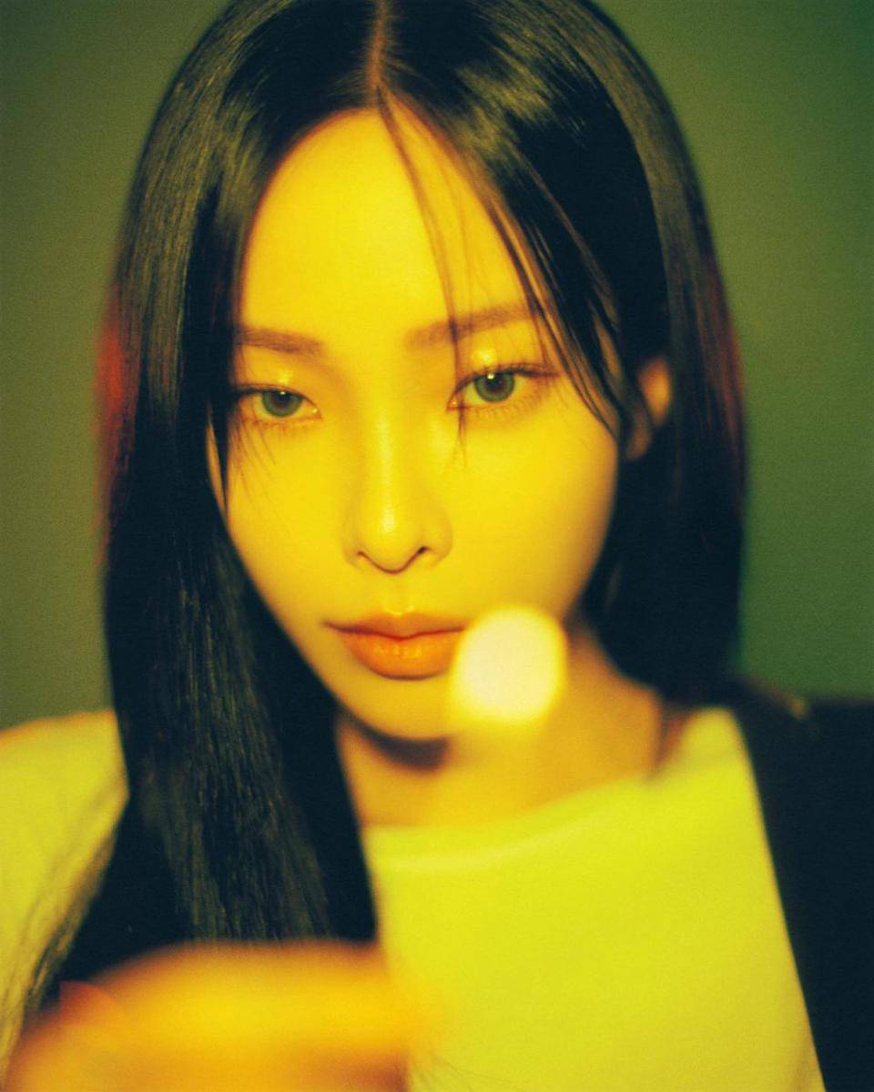 teaser comeback Heize bertajuk Last Winter (instagram.com/heizeheize)