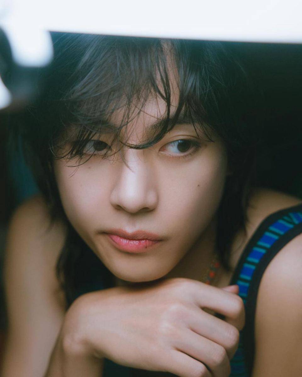 V BTS (instagram.com/thv)
