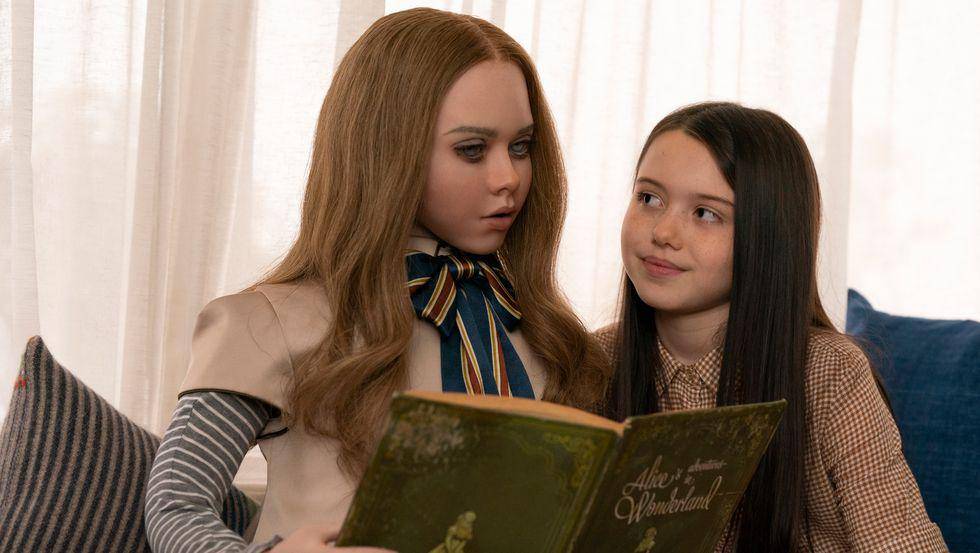 Violet McGraw dalam film M3GAN. (dok. Universal Pictures/M3GAN)