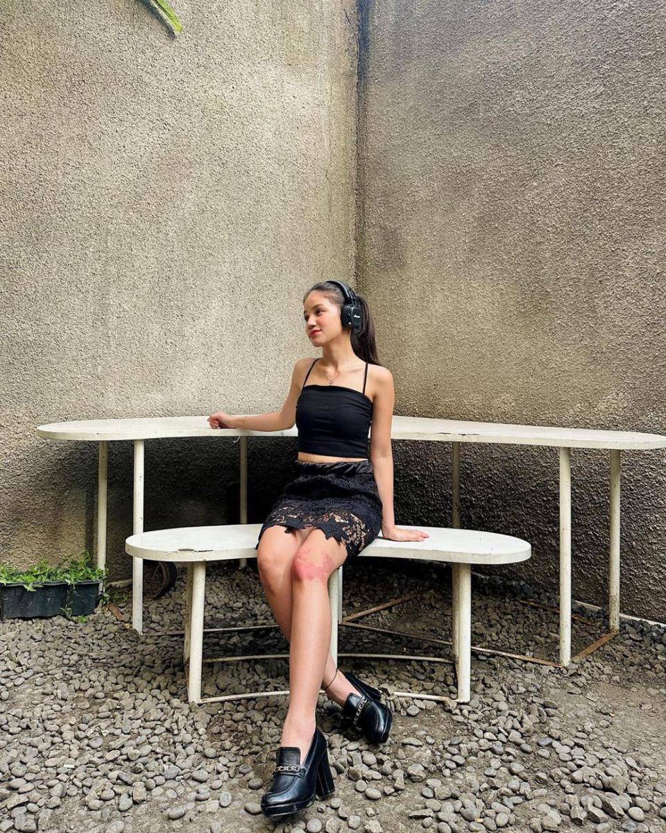 ide styling rok ala Bella Graceva (instagram.com/bellagap)