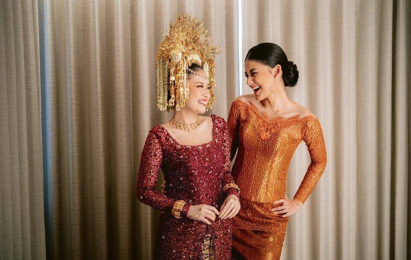 Callista Arum jadi bridesmaid di nikahan Hanggini dan Luthfi Aulia (instagram.com/callistarum)