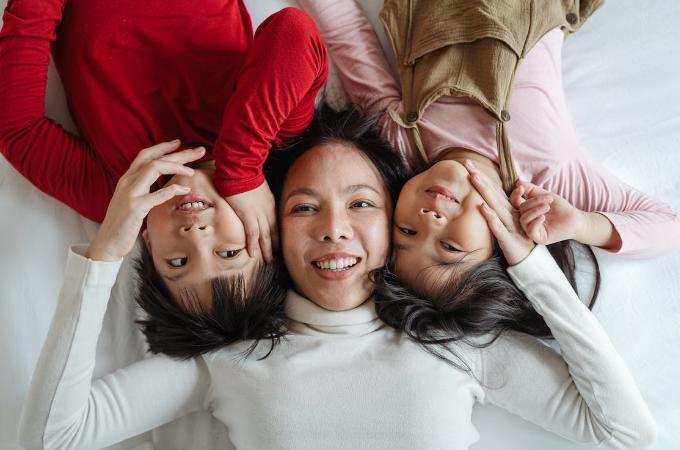 6 Cara Menanamkan Body Positivity kepada Anak, Penting!