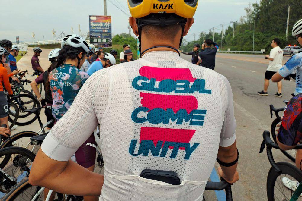 Para pesepeda mengikuti Global Commeunity Tour Thailand. (IDN Times/Gagah N Putra)