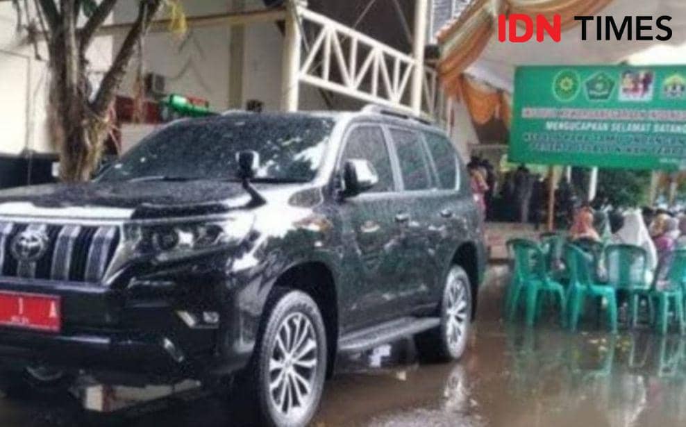 Yedi Pakai Mobil Dinas Baru, Kenapa Tak Pakai Prado Bekas Syafrudin?