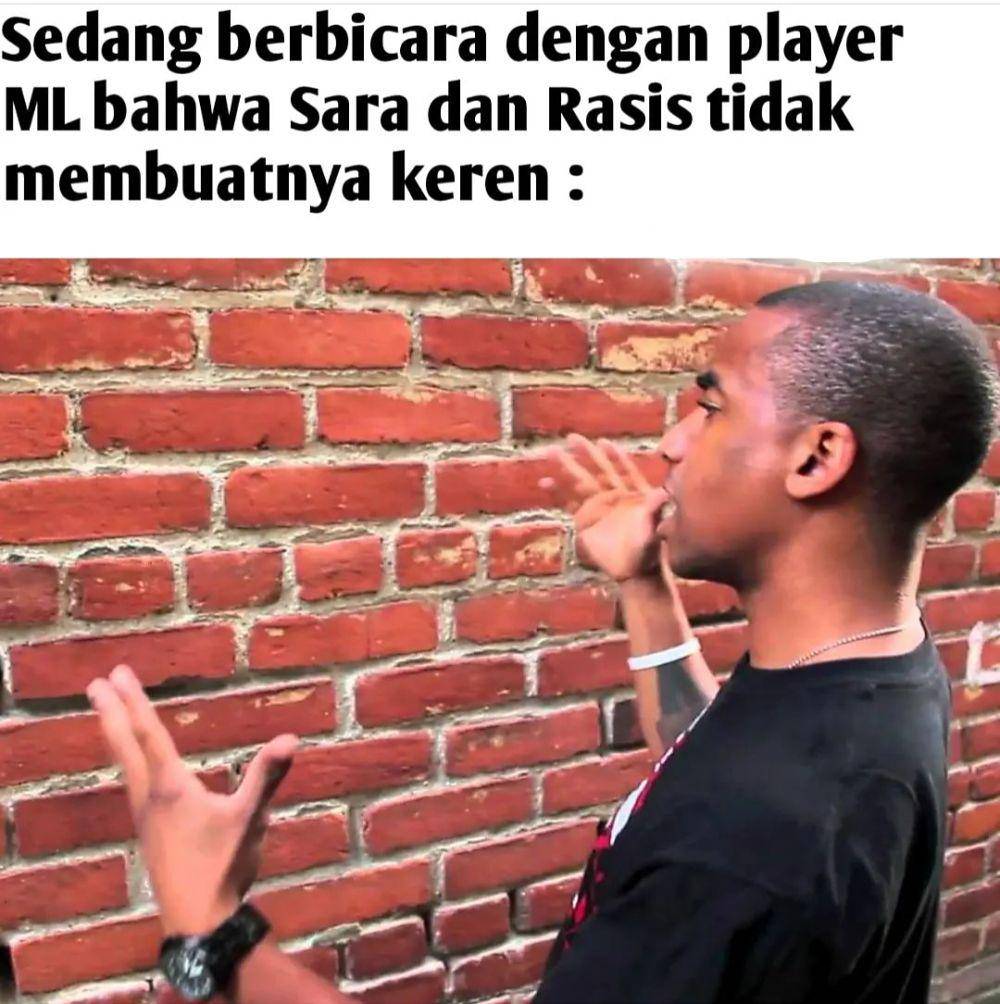 meme ngomong sama tembok (instagram.com/amogstam.shimim)