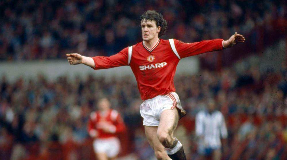 Mark Hughes (manutd.com)