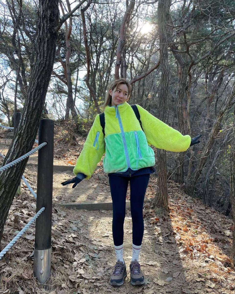 Uee (instagram.com/kim_uieing49)