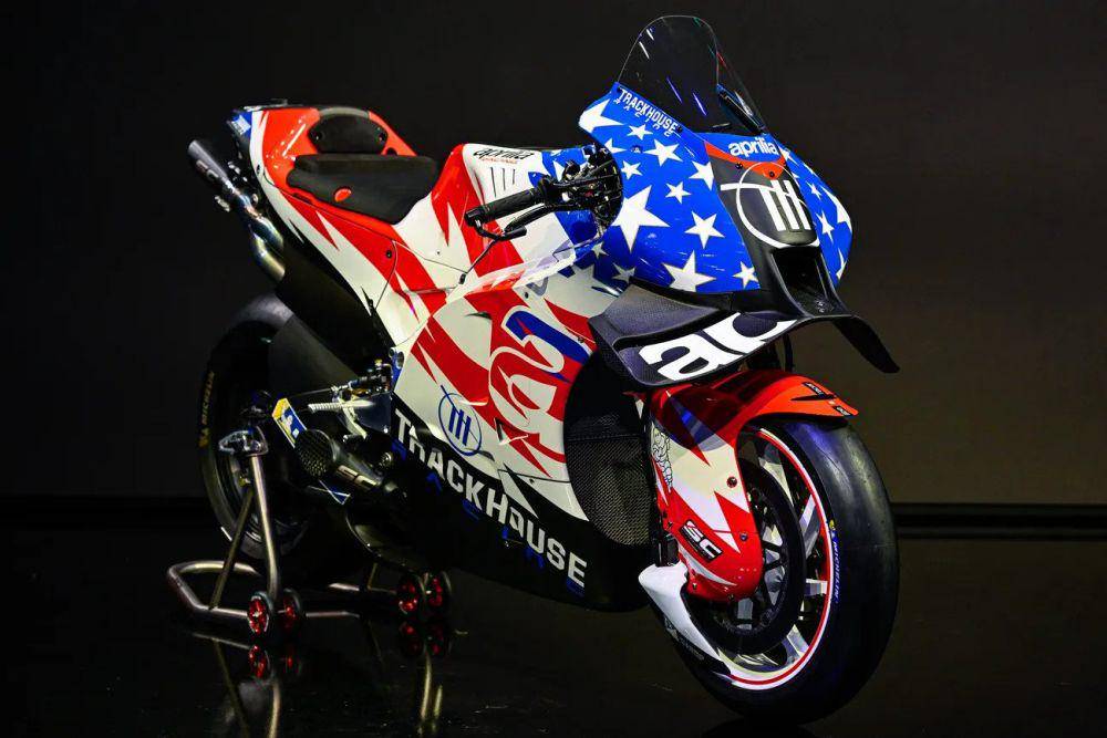 tampilan livery motor Aprilia untuk peluncuran Trackhouse Racing MotoGP Team (motogp.com)