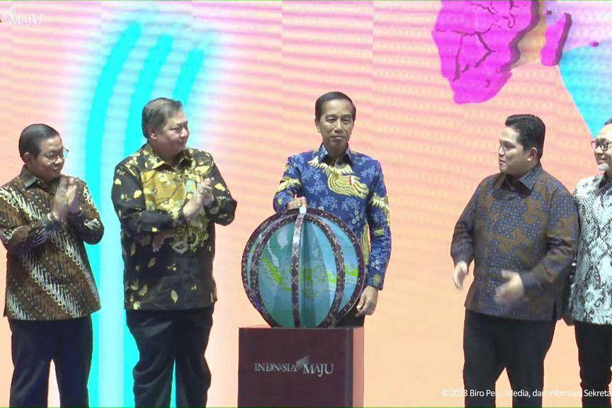 Presiden Jokowi dalam pembukaan UMKM EXPO(RT) Brilianpreneur 2023, Kamis (7/12/2023). (youtube.com/Sekretariat Presiden)