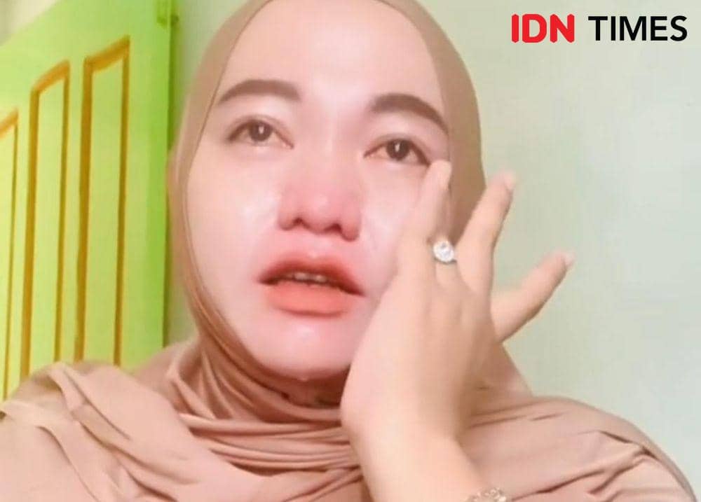 Istri korban, Thiny minta keadilan terhadap kasus suaminya. (IDN Times/Istimewa).