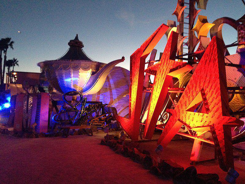 Neon Museum (commons.wikimedia.org/Gilda)