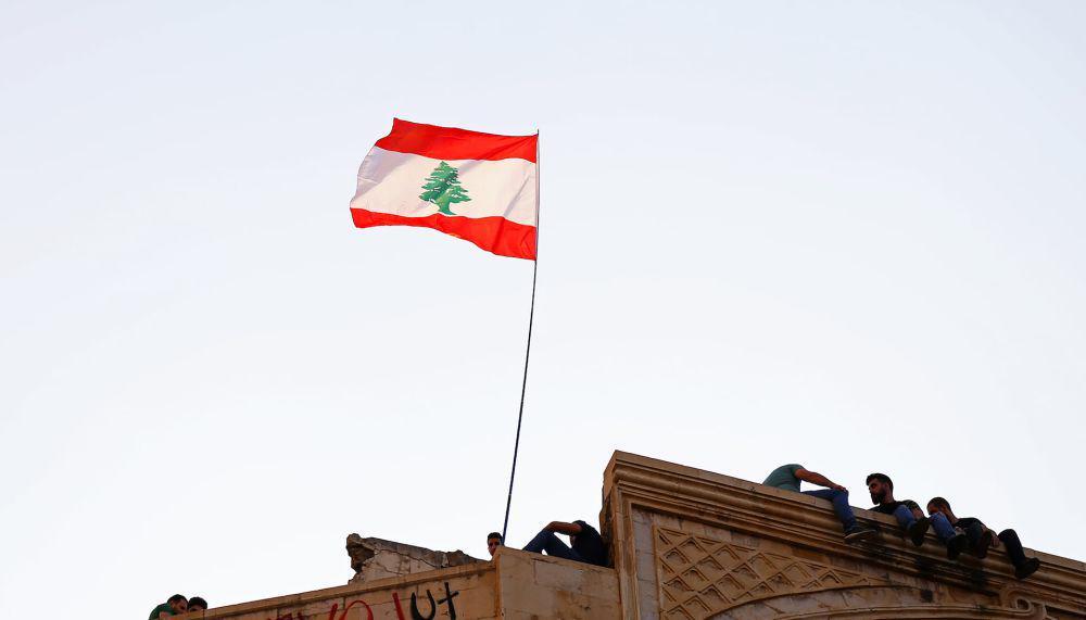 Lebanon Sebut Paman Bashar al-Assad Kabur ke Dubai