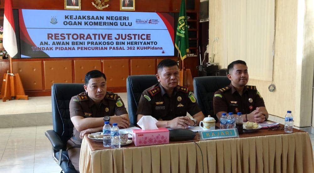 Kejaksaan Negeri OKU berikan Restorative Justice untuk pelaku pencurian (Dok: istimewa)