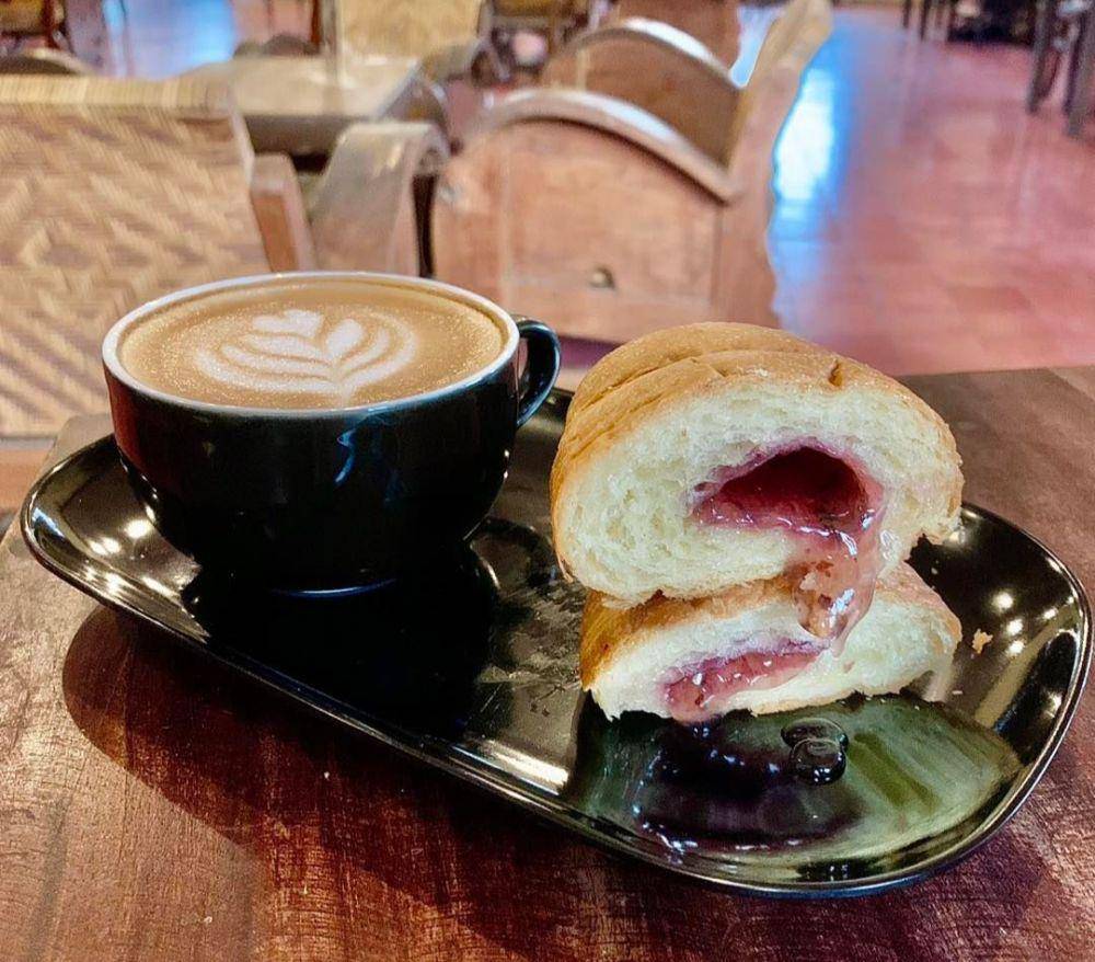potret makanan di Cendhono Coffee (instagram.com/cendhonocoffee)