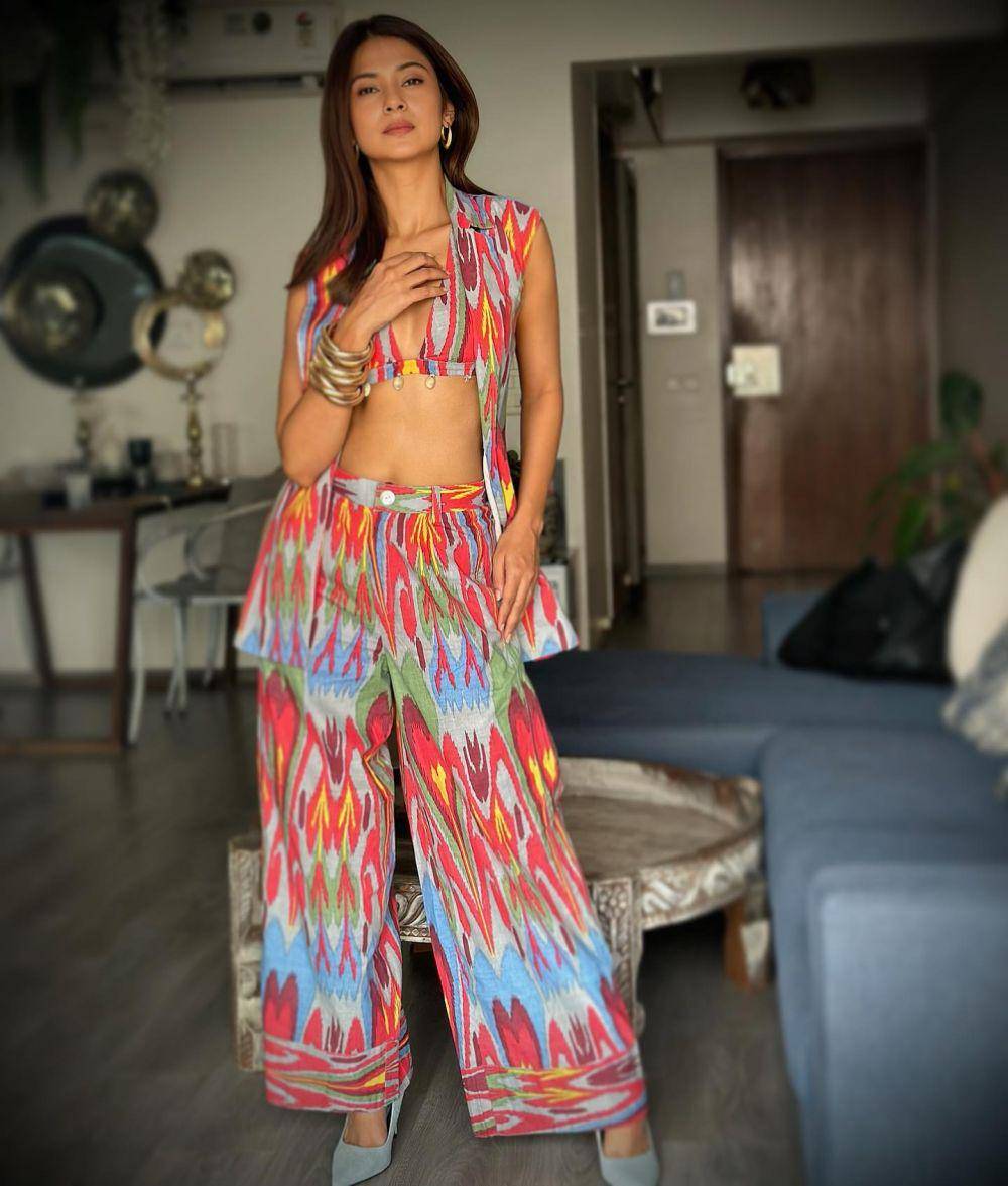 Jennifer Winget (instagram.com/jenniferwinget1)