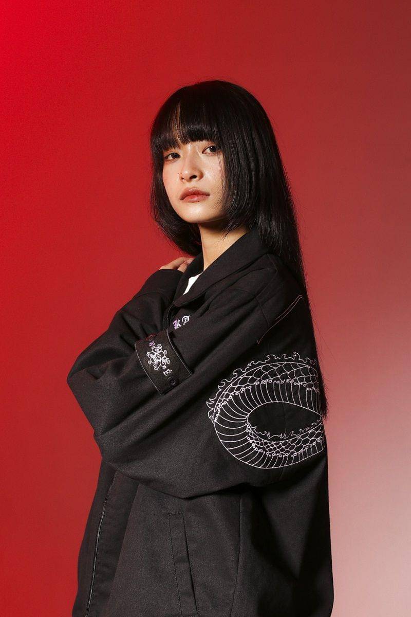 (Dok. W.ESSENTIÉLS)