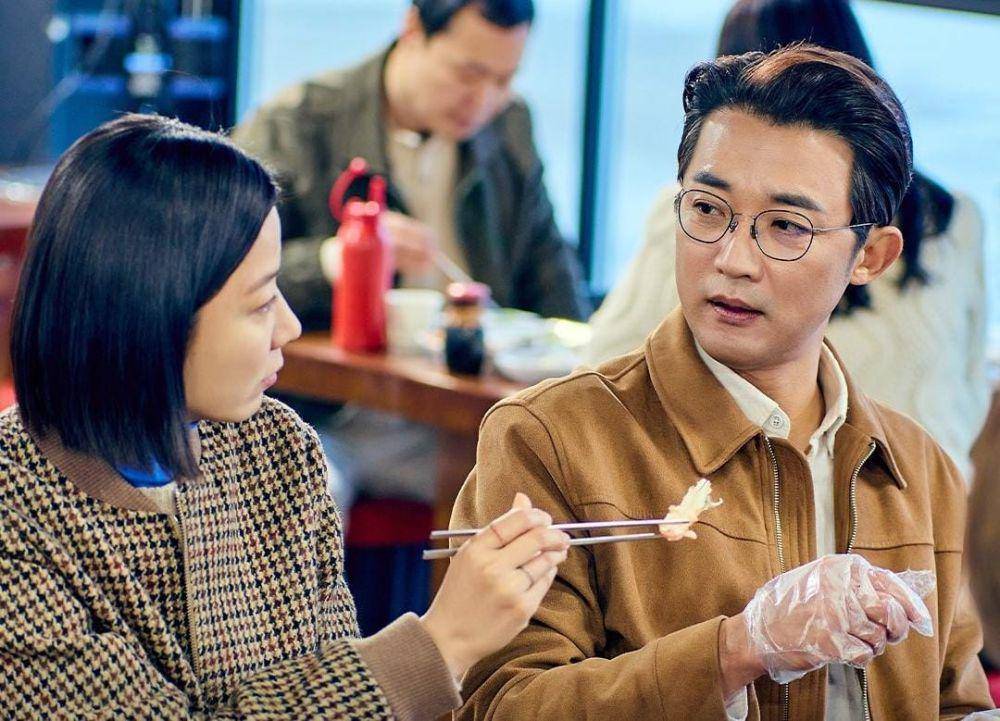 Jeon Hye Jin dan Ahn Jae Wook di drama Not Others (instagram.com/channel.ena.d)