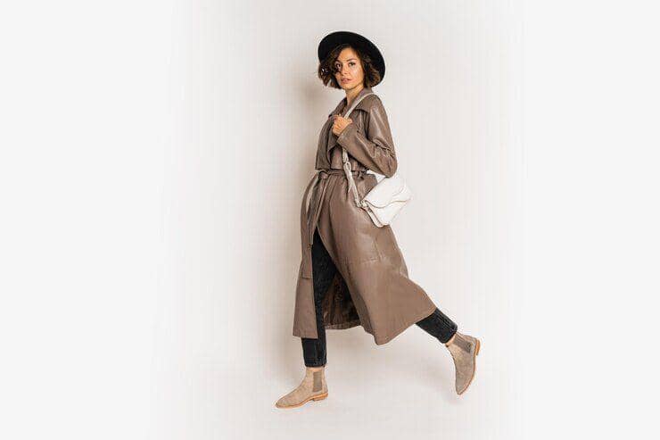 ilustrasi outwear (freepik.com/ svetlanasokolova)